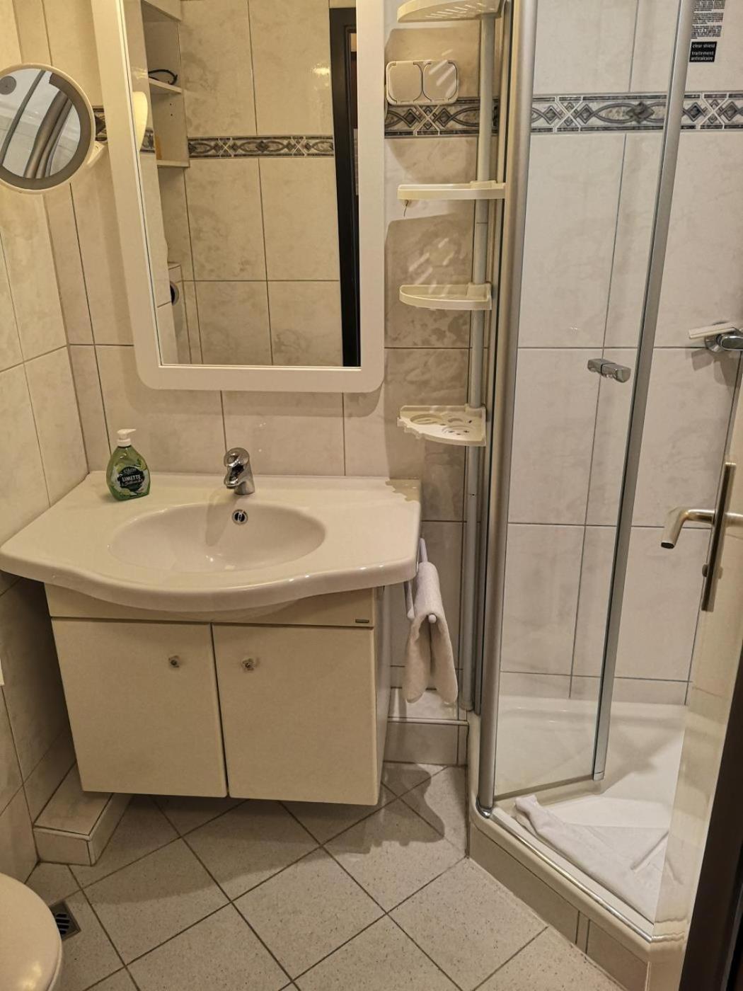 Strandhotel 27 داهم المظهر الخارجي الصورة